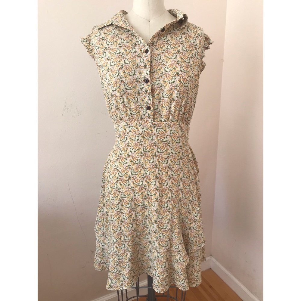 NWOT Floral Dress with buttons